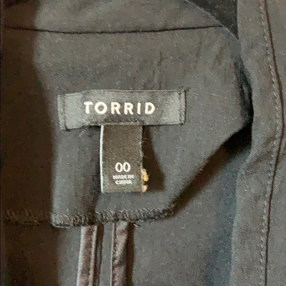 Torrid Black Blazer Size 00 - Picture 4 of 4